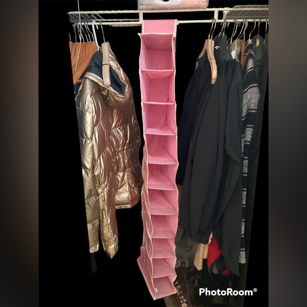 Closet organizer, 10 slots